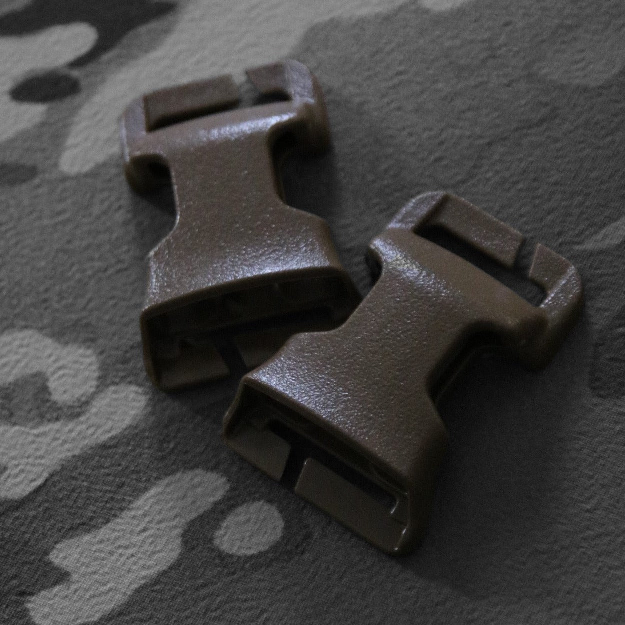 ITW Quick Attach Surface Mount (QASM) buckle image